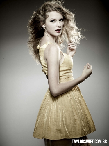  Taylor तत्पर, तेज, स्विफ्ट - Photoshoot #115: Parade (2010)