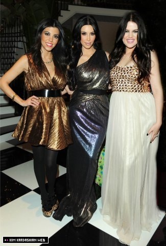  The Annual Kardashian-Jenner krisimasi Eve Party 2010