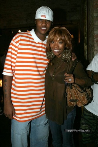 Brandy @ Complex Magazine Hosts a Party for Carmelo Anthony