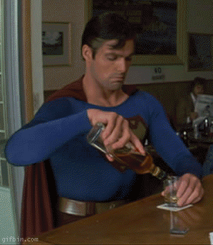  Drinking 超人 GIF