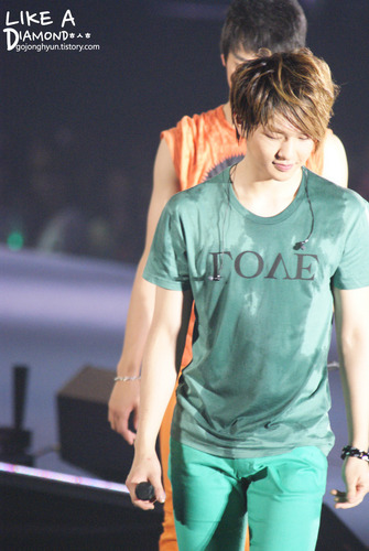  Onew 1st concerto In Giappone