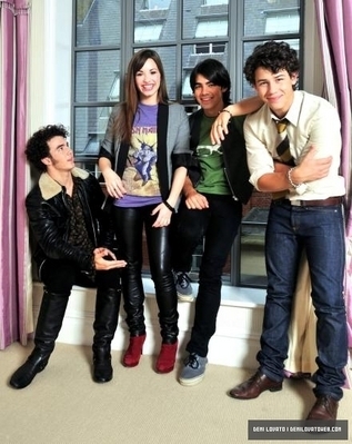  Photoshoot with Jonas Brothers