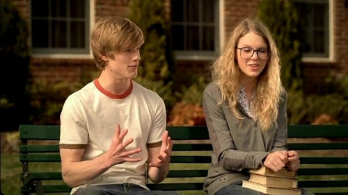  Taylor veloce, swift and Lucas Till