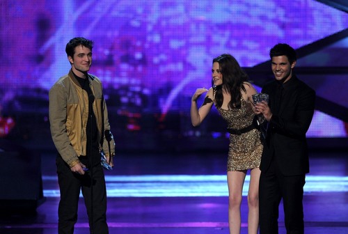  2011 People's Choice Awards [HQ]