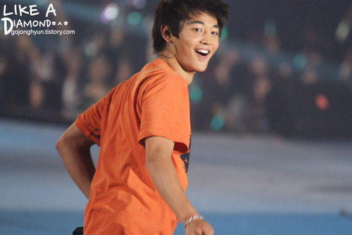  Minho at SHINee The 1st concerto in Giappone 101226