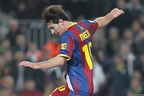  Lionel Messi (Barcelona - Betis)