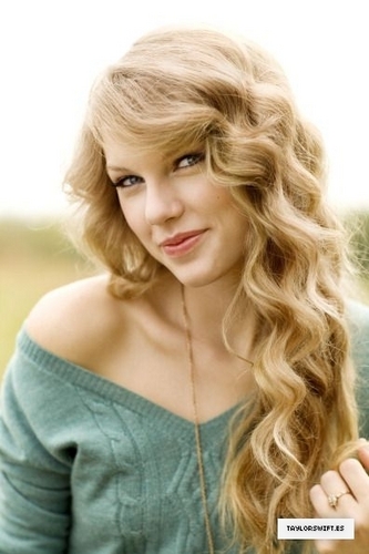 Taylor Swift - Photoshoot #122: People (2010)