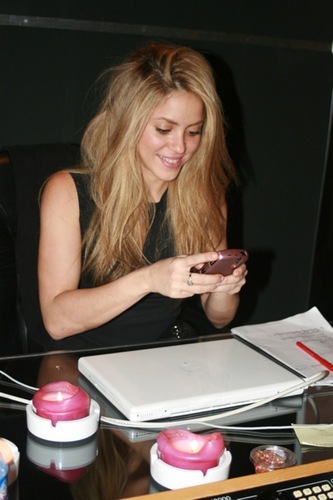  Shakira iPhone