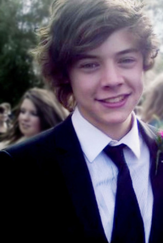 Flirty Harry Attending A Prom B4 Joining X Factor 100% Real :) x