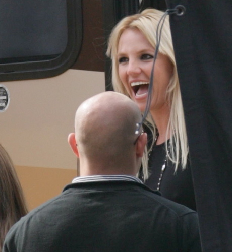  May 28th 2009 - Britney On Set Of The 'Radar' Muzik Video In Los Angeles