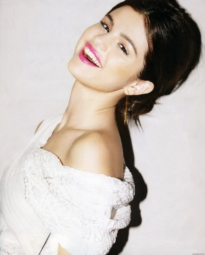  Selly/INSTYLE 2011