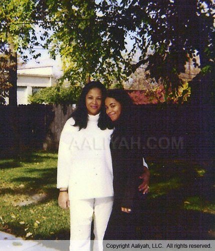  Aaliyah's personal तस्वीरें :)