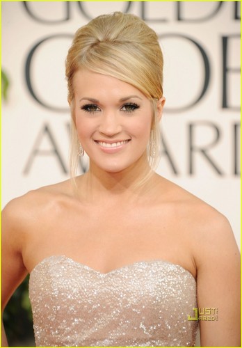  Carrie @ 2011 Golden Globe Awards