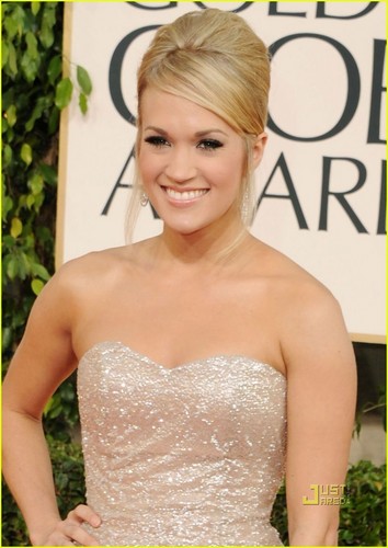  Carrie @ 2011 Golden Globe Awards