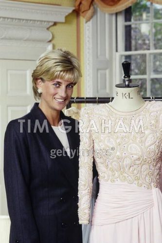  Diana At início Dress