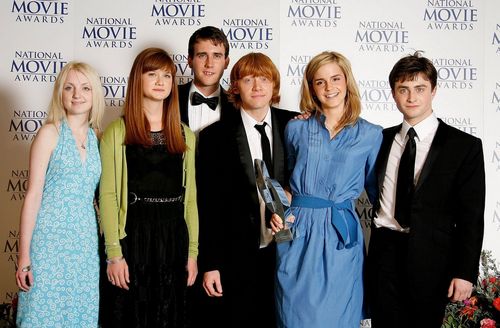  Old HP foto - Evanna, Bonnie, Matthew, Rupert, Emma & Dan :))