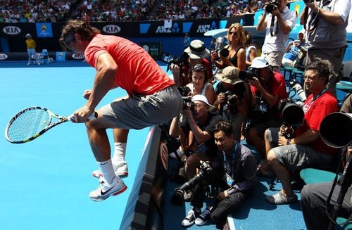  Rafa Nadal posing his ass!