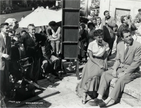 Roman Holiday BTS - Audrey Hepburn and Gregory Peck Photo (18577685 ...