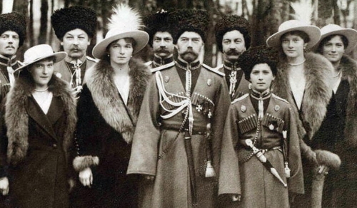  The Romanov Family in Traditional Russian Uniform