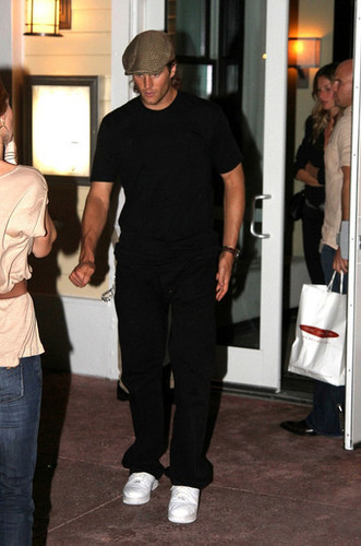  Tom Brady and Gisele Bundchen on a ডিনার Date-September 15, 2010