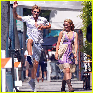 Alex Pettyfer and Dianna Agron 