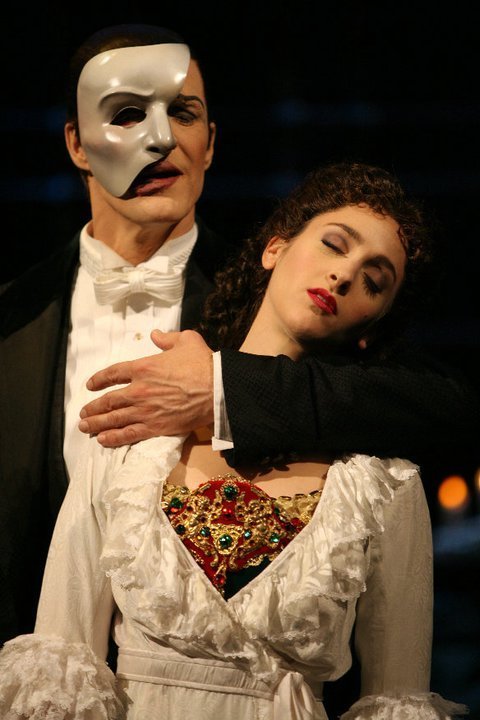 Призрак оперы краткое содержание мюзикла. Призрак оперы (мюзикл, 1986). Призрак оперы 1986. Мюзикл призрак оперы Бродвей. Призрак оперы 1988.