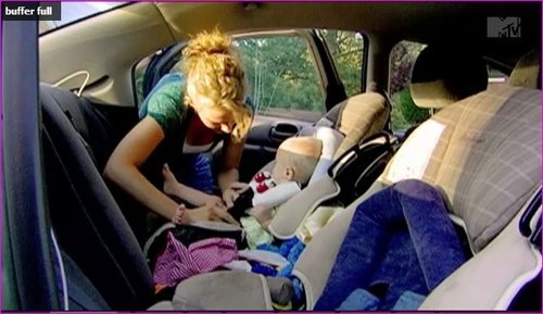  Screenshots From The seconde Episode Of Teen Mom 2 "So Much To Lose"