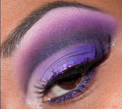  Purple eye