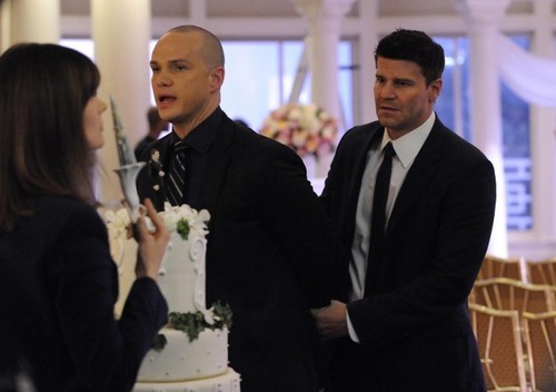  Bones - Episode 6.14 - The Bikini in the suppe - Promotional Fotos