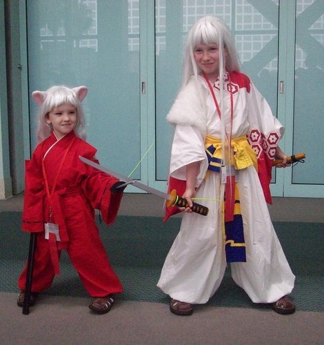 Little Inuyasha and Little Sesshomaru