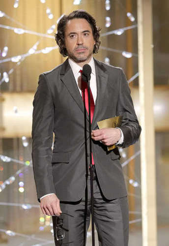  RDJ at the Golden Globes 2011