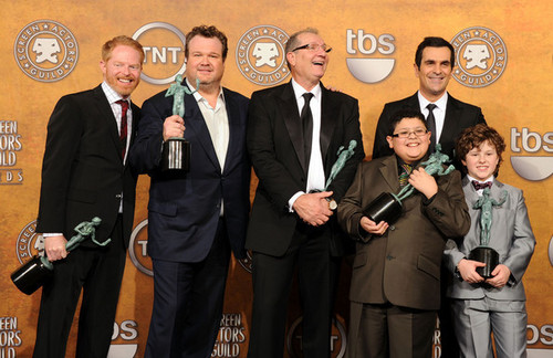  The cast @ the 17th Annual Screen Actors Guild Awards