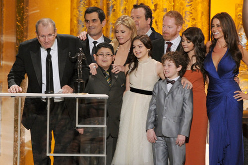  The cast @ the 17th Annual Screen Actors Guild Awards