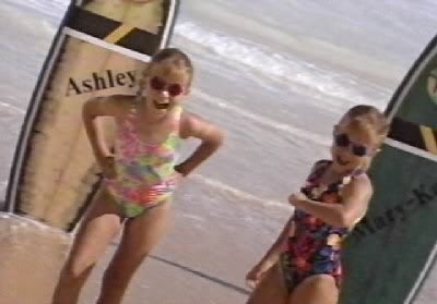  You're Invited To Mary-Kate And Ashley's Hawaiian 海滩 Party