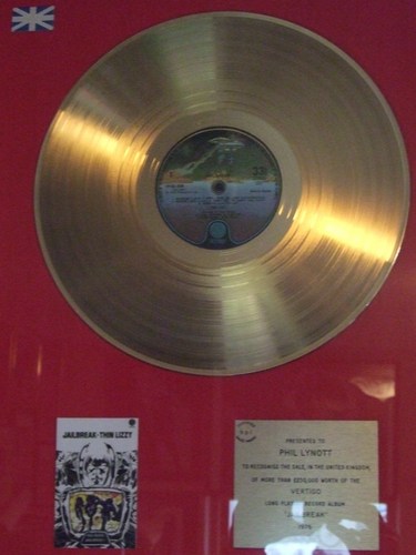  golden album "JAILBREAK"