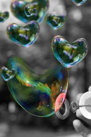  hati, tengah-tengah bubbles