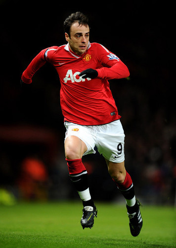  D. Berbatov (Manchester United - Aston Villa)