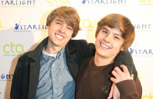  Dylan Sprouse and Cole Sprouse at the Celebrity Talent Academy Workshop in london