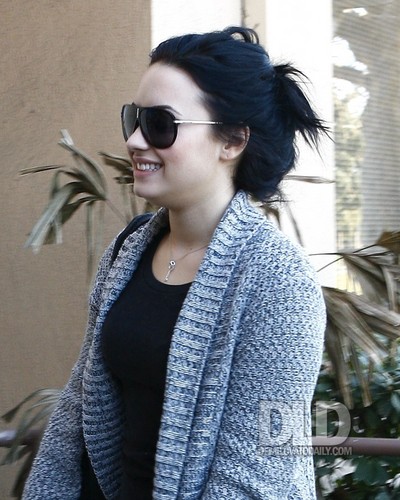  FEBRUARY 2ND - Arrives to ANJED Center in Santa Monica, CA, 2011