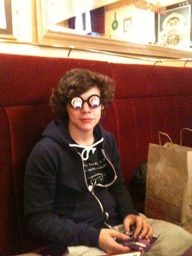  Flirty Harry Celebrating His 17th Birthday (Love The Googley Eyes) 100% Real :) x