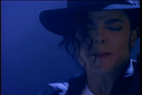  MJ - Black oder White