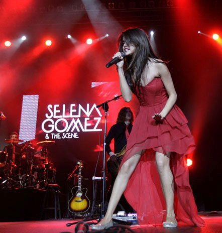  Selena Gomez In Chile,Santiago
