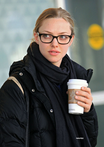  Amanda arriving in NYC (February 3rd 2011).