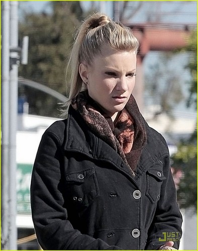  Heather in Los Angeles (February 4).