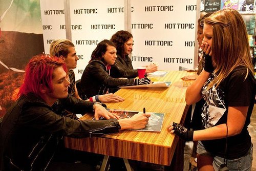  My Chemical Romance - Hollywood and Highland Hot Topic Signing