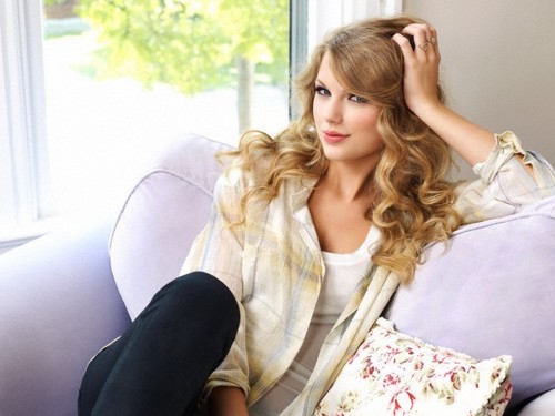 Taylor Swift - Photoshoot #118: US Weekly (2010)