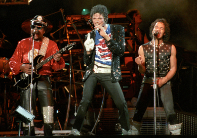  VICTORY TOUR