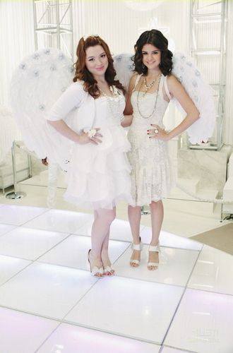  Wizards Of Waverly Place - Season 4 - Promotional Stills 'Dancing With Angels'
