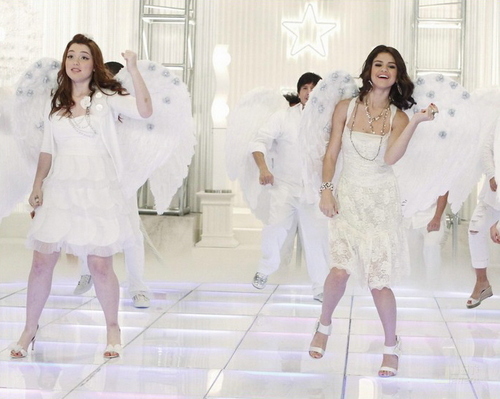  Wizards Of Waverly Place - Season 4 - Promotional Stills 'Dancing With Angels'