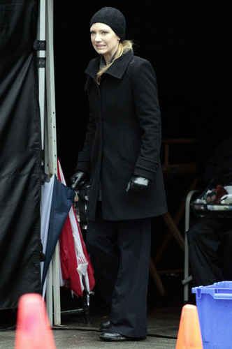 Anna On The Set Of Fringe In Vancouver 